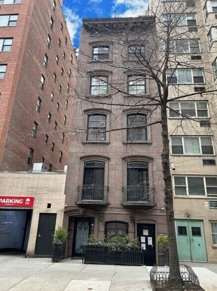 104 E 36th St, New York, NY à vendre - Photo de l’immeuble – Image 2 sur 9