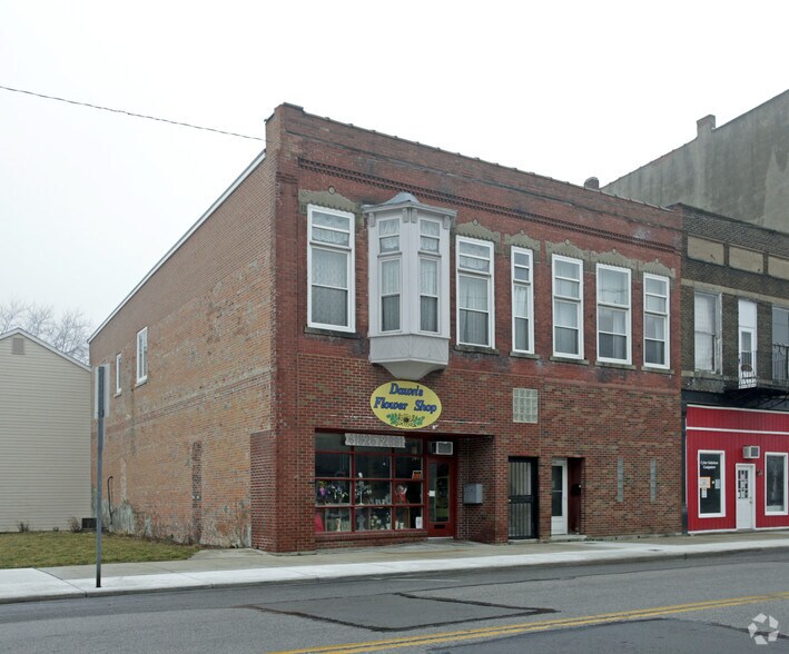 118-120 S Main St, North Baltimore, OH à louer - Photo principale – Image 1 sur 2
