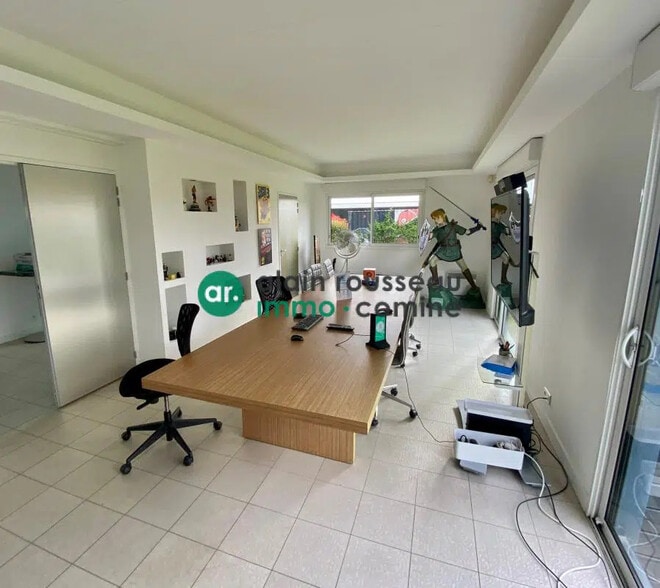Bureau dans Beaucouzé à louer - Photo de l’immeuble – Image 3 sur 4