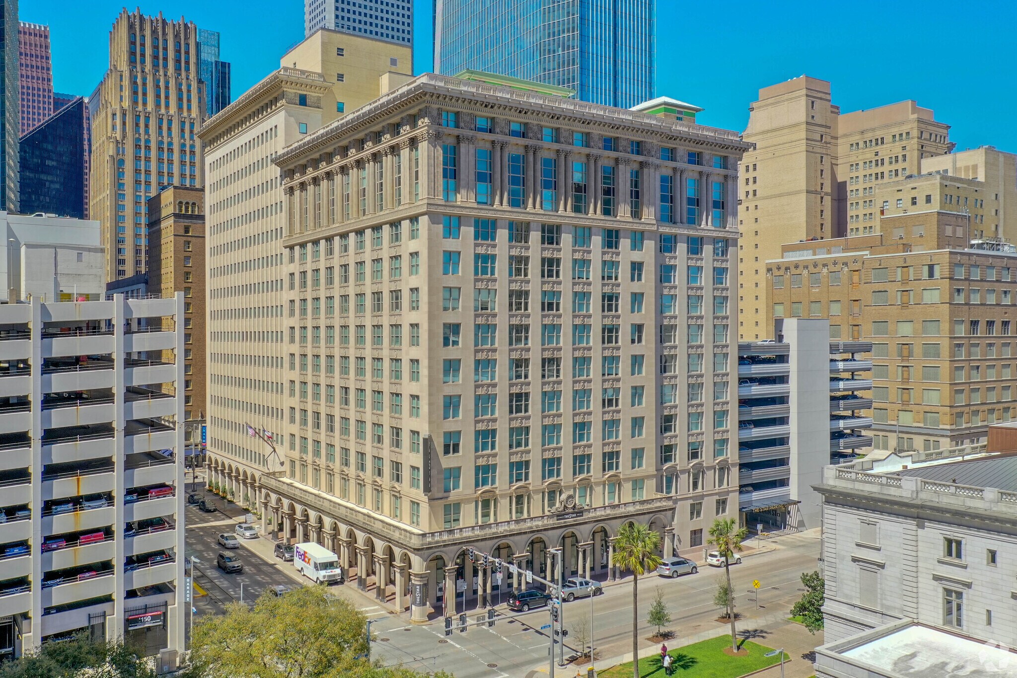 1111 Rusk St, Houston, TX à louer Photo principale– Image 1 sur 7