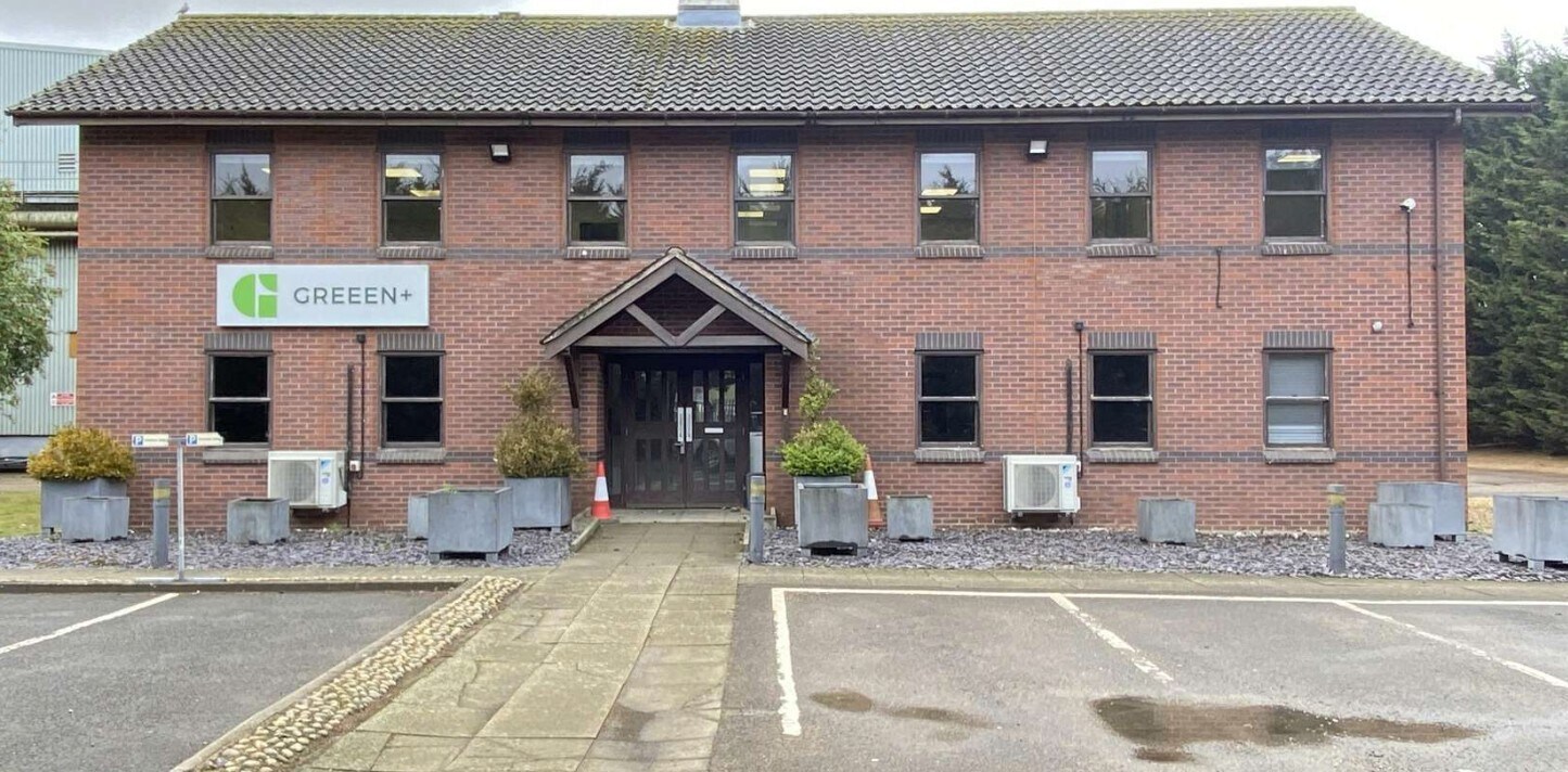 Store 1 Front Office, Bourne Enterprise Park, Bourne à louer Photo principale– Image 1 sur 3
