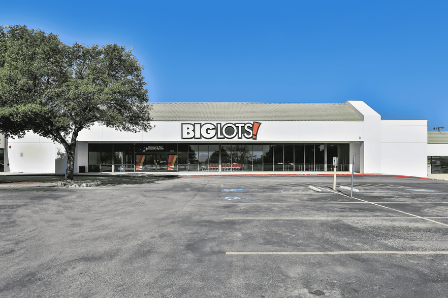 1739 SW Loop 410, San Antonio, TX à vendre - Photo de l’immeuble – Image 3 sur 4