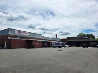 Plus de détails pour 263-275 Park Ave, East Hartford, CT - Industriel/Logistique à louer