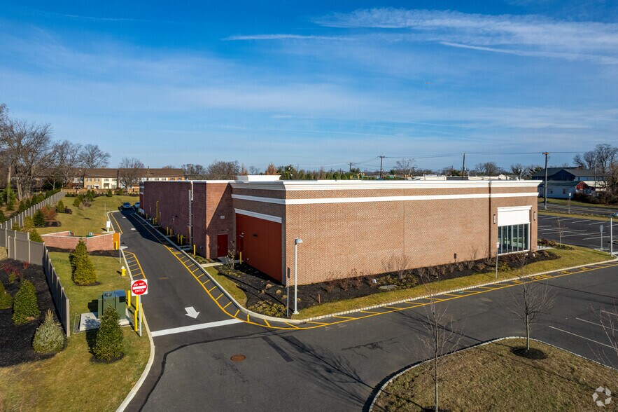 200 Marter Ave, Moorestown, NJ à louer - Photo de l’immeuble – Image 3 sur 7