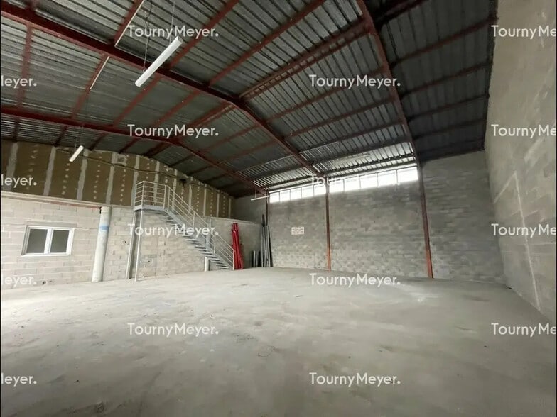 Local d’activités dans Vendargues à louer - Photo intérieure – Image 2 sur 7