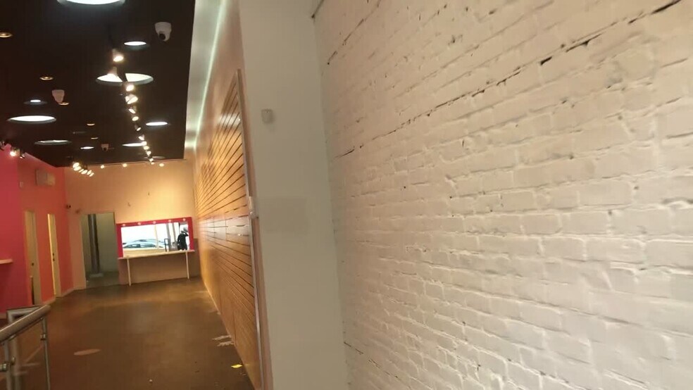 24-26 W 125th St, New York, NY à vendre - Vidéo sur l’annonce professionnelle – Image 3 sur 4