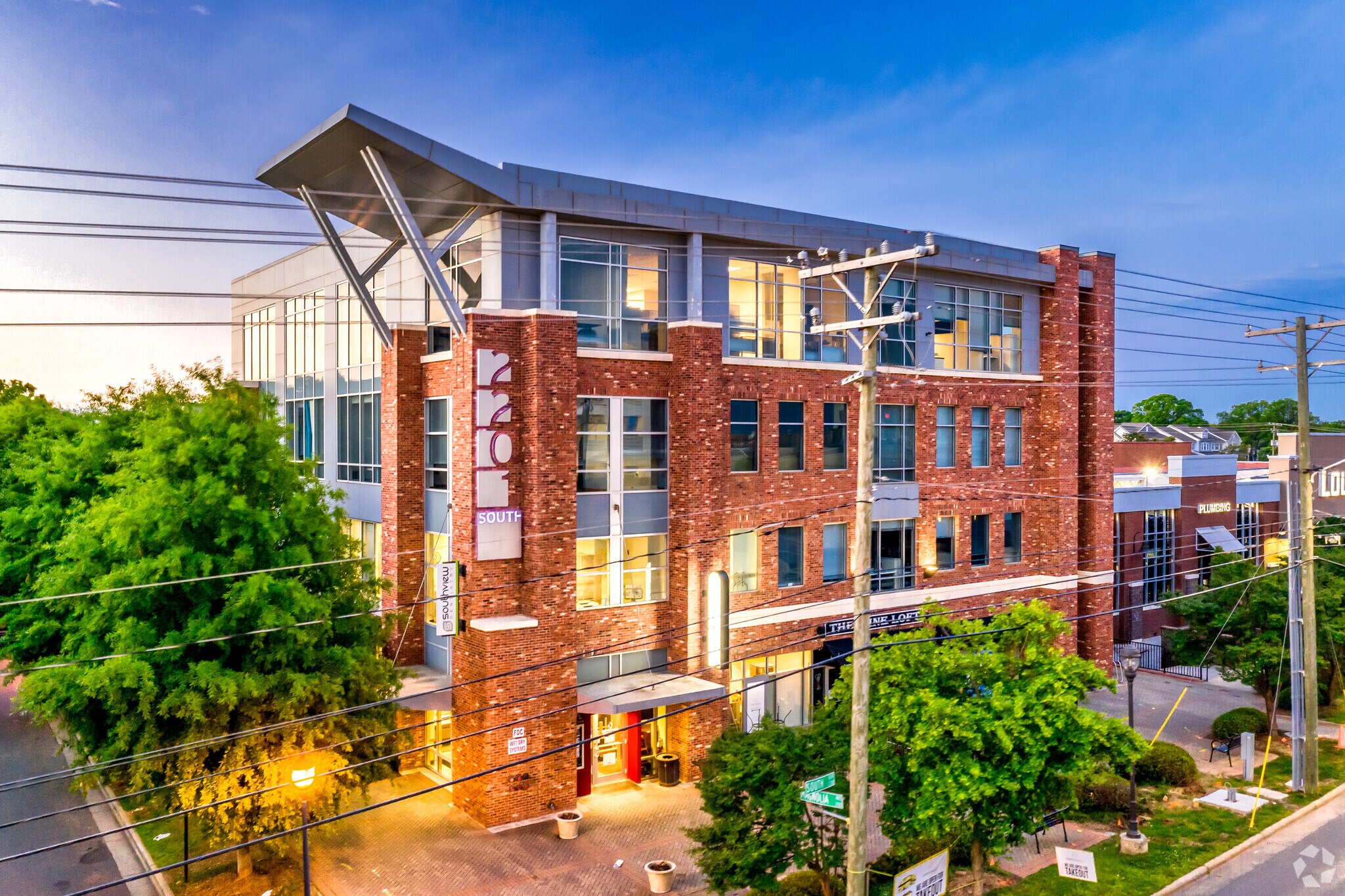 2201 South Blvd, Charlotte, NC à louer Photo principale– Image 1 sur 5