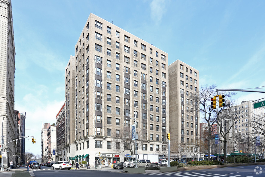 2901-2909 Broadway, New York, NY à louer - Photo principale – Image 2 sur 4