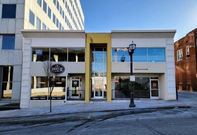 7810 Forsyth Blvd, Clayton, MO à louer - Photo de l’immeuble – Image 2 sur 3