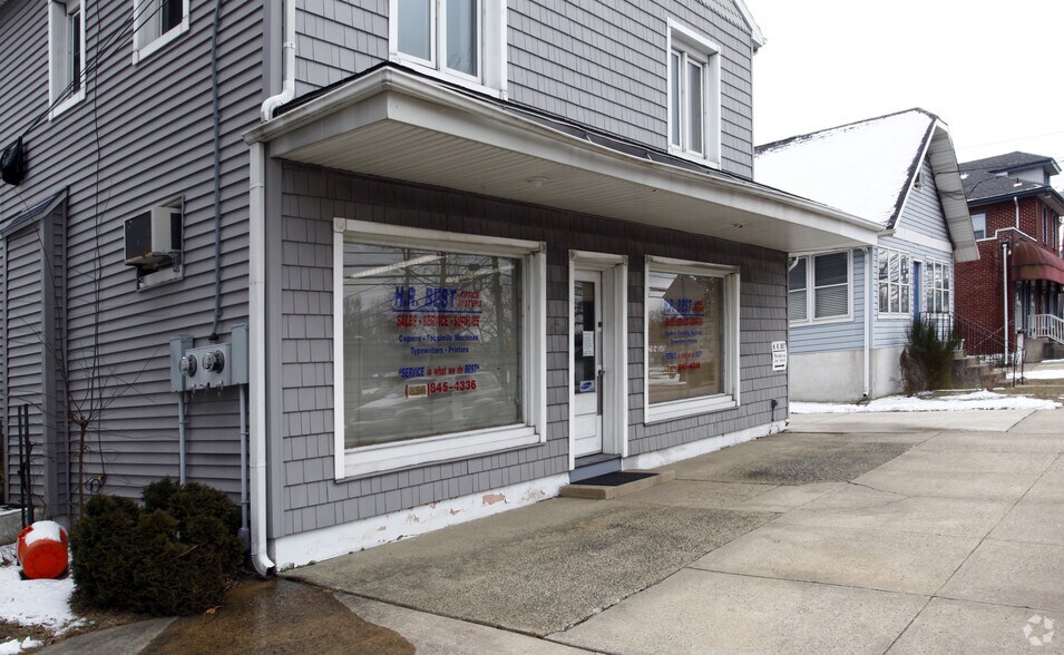 1093 N Delsea Dr, Westville, NJ à vendre - Photo de l’immeuble – Image 3 sur 4