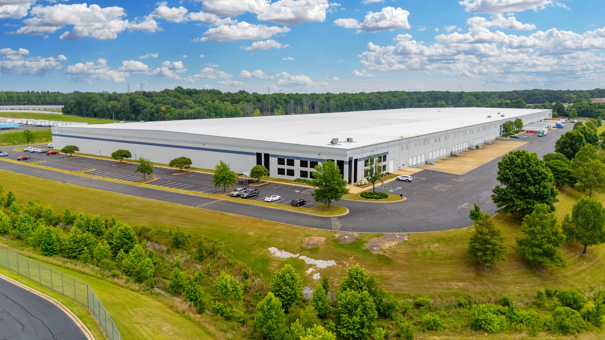 440-480 Stateline Rd E, Southaven, MS à louer Photo de l’immeuble– Image 1 sur 8