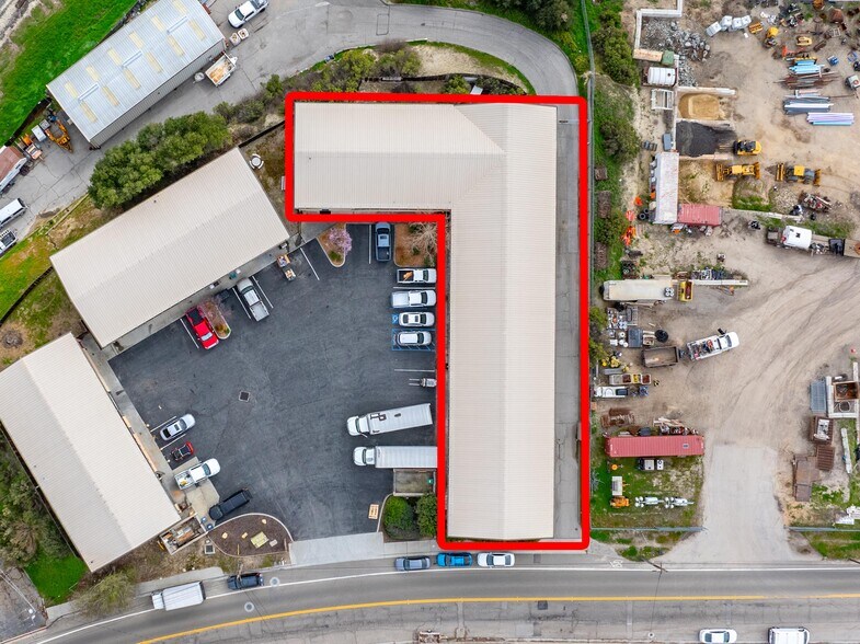 5145 Traffic Way, Atascadero, CA à vendre - Photo de l’immeuble – Image 2 sur 20