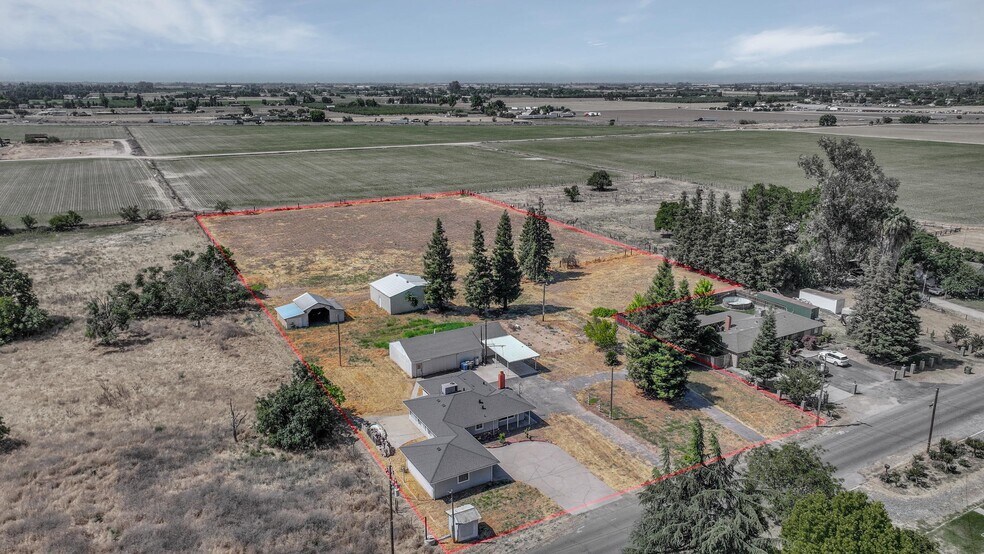 1412 E Glenwood Ave, Turlock, CA à vendre - Photo de l’immeuble – Image 2 sur 8
