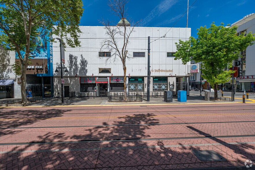 931 K St, Sacramento, CA à louer - Photo de l’immeuble – Image 2 sur 8