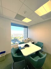 515 S Flower St, Los Angeles, CA à louer Photo intérieure– Image 2 sur 6