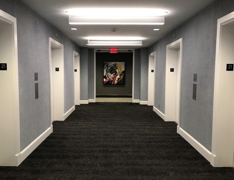 230 Peachtree St NW, Atlanta, GA à louer - Photo intérieure – Image 3 sur 13