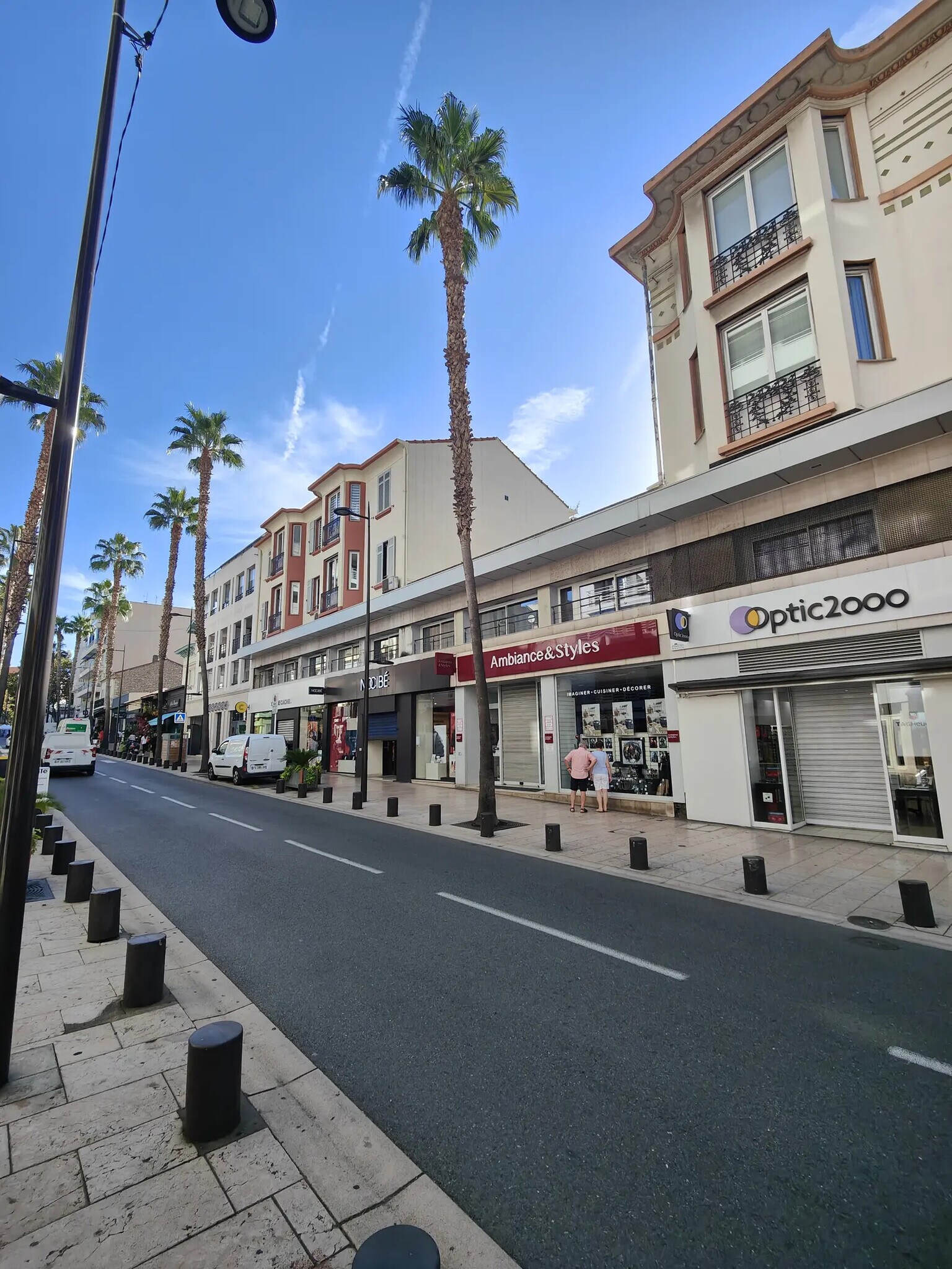 Bureau dans Antibes à vendre Photo de l’immeuble– Image 1 sur 9