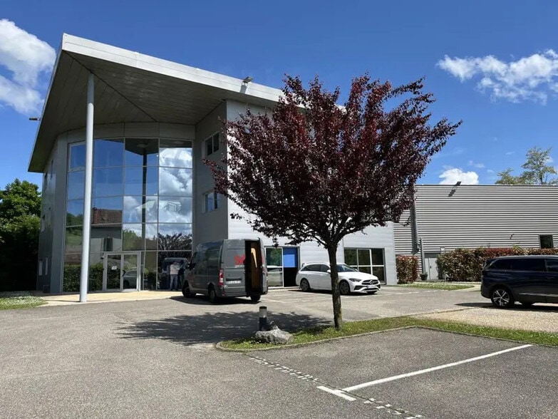 12 Avenue De Savoie, Saint-Clair-de-la-Tour à vendre - Photo de l’immeuble – Image 2 sur 20