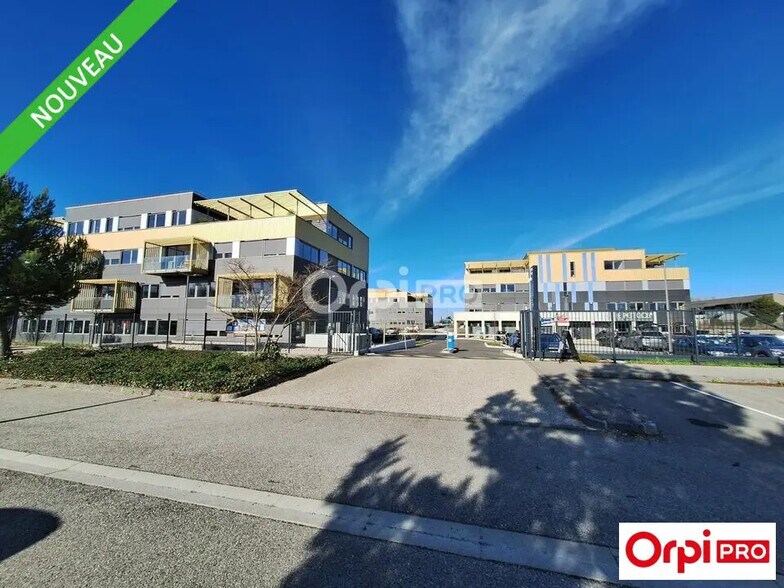 Bureau dans Valence à louer - Photo de l’immeuble – Image 1 sur 10