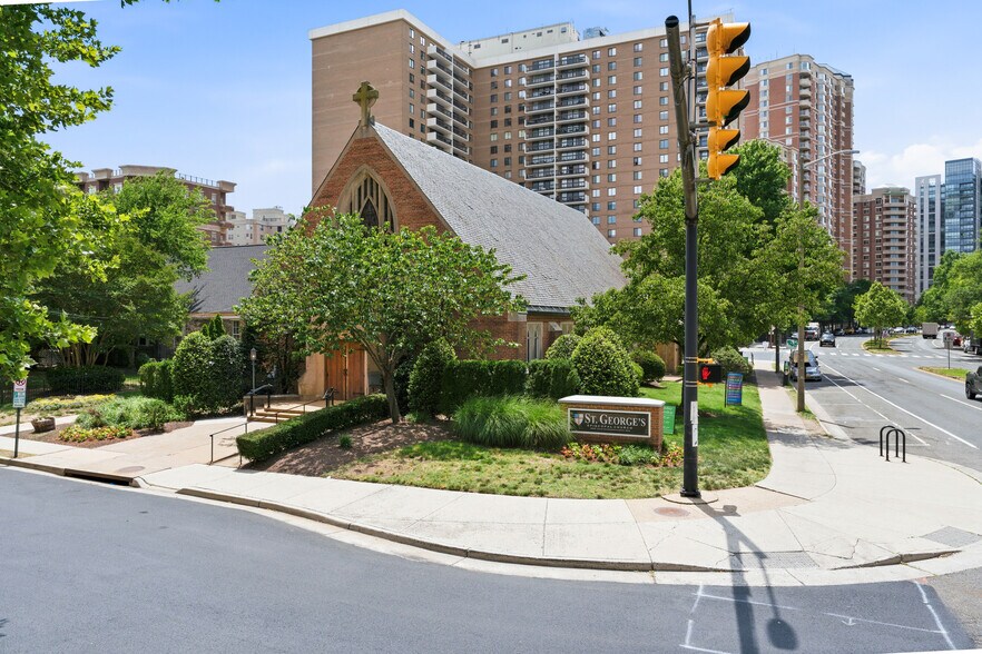915 N Oakland St, Arlington, VA à louer - Photo de l’immeuble – Image 3 sur 6