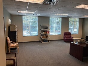 2565 NW Thompson Bridge Rd, Gainesville, GA à louer Photo intérieure– Image 2 sur 6