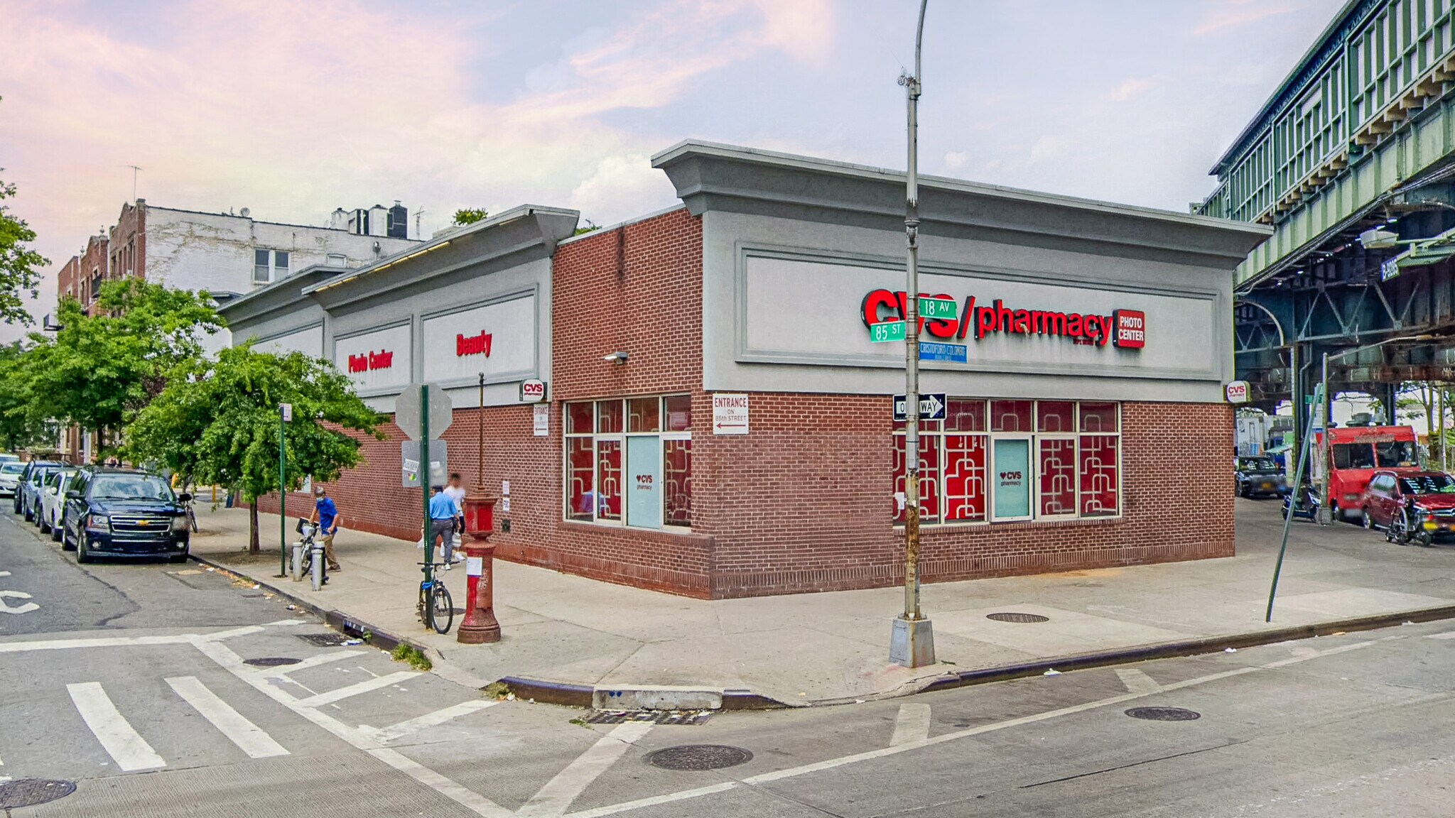 8430 New Utrecht Ave, Brooklyn, NY à vendre Photo principale– Image 1 sur 4