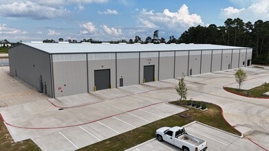 2323 S Houston Ave, Humble, TX à vendre Photo de l’immeuble– Image 2 sur 2