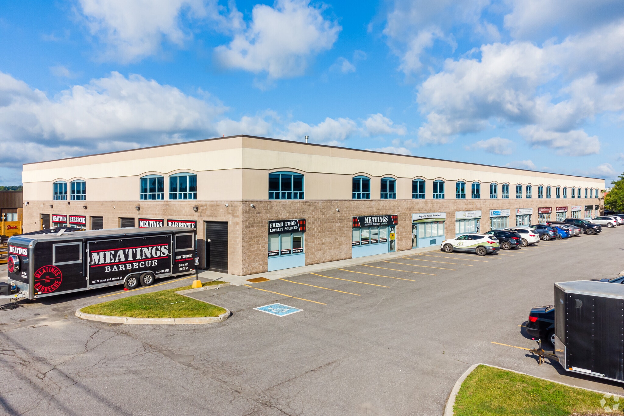 5390 Canotek Rd, Ottawa, ON à louer Photo principale– Image 1 sur 5
