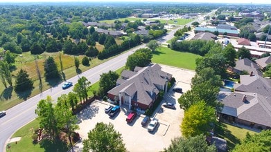3317 E Memorial, Edmond, OK - VUE AÉRIENNE  vue de carte