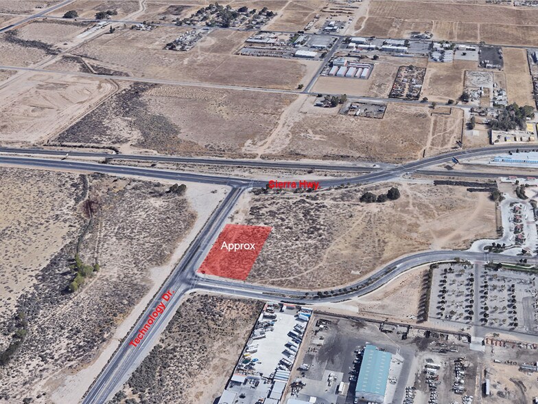 Sierra Hwy & P8, Palmdale, CA à vendre - Photo de l’immeuble – Image 3 sur 9
