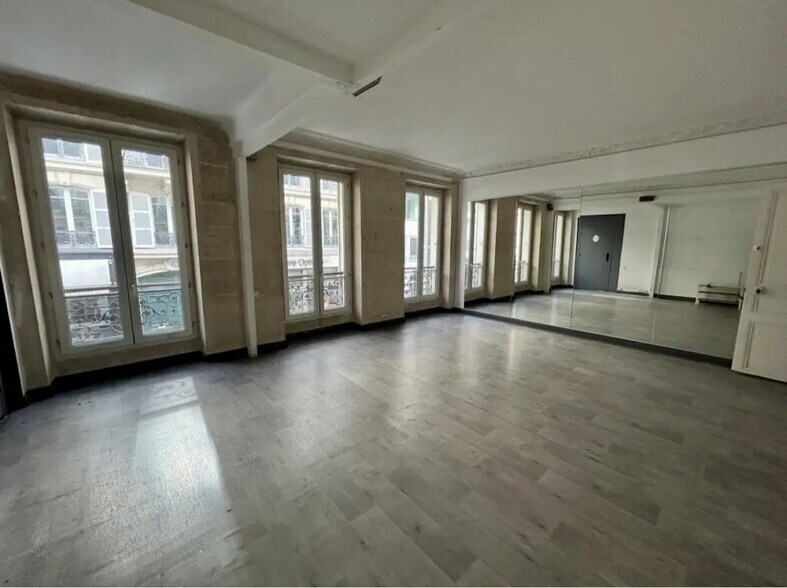 Bureau dans Paris à louer - Photo de l’immeuble – Image 3 sur 6