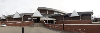 Plus de détails pour Commercial St, Tredegar - Local commercial à louer