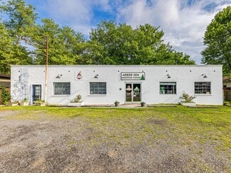 Plus de détails pour 3154-3156 US 70 Hwy, Black Mountain, NC - Local commercial à louer