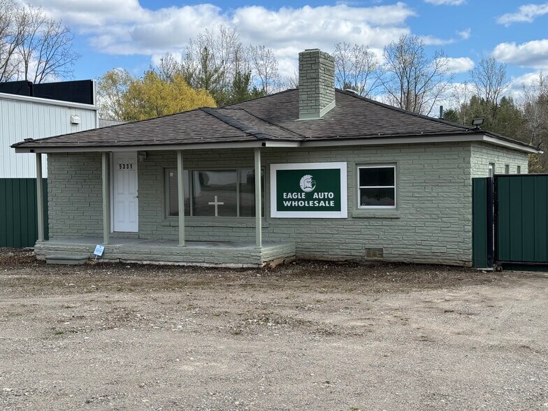 5331 Gratiot Ave, Saint Clair, MI à vendre - Photo de l’immeuble – Image 1 sur 20