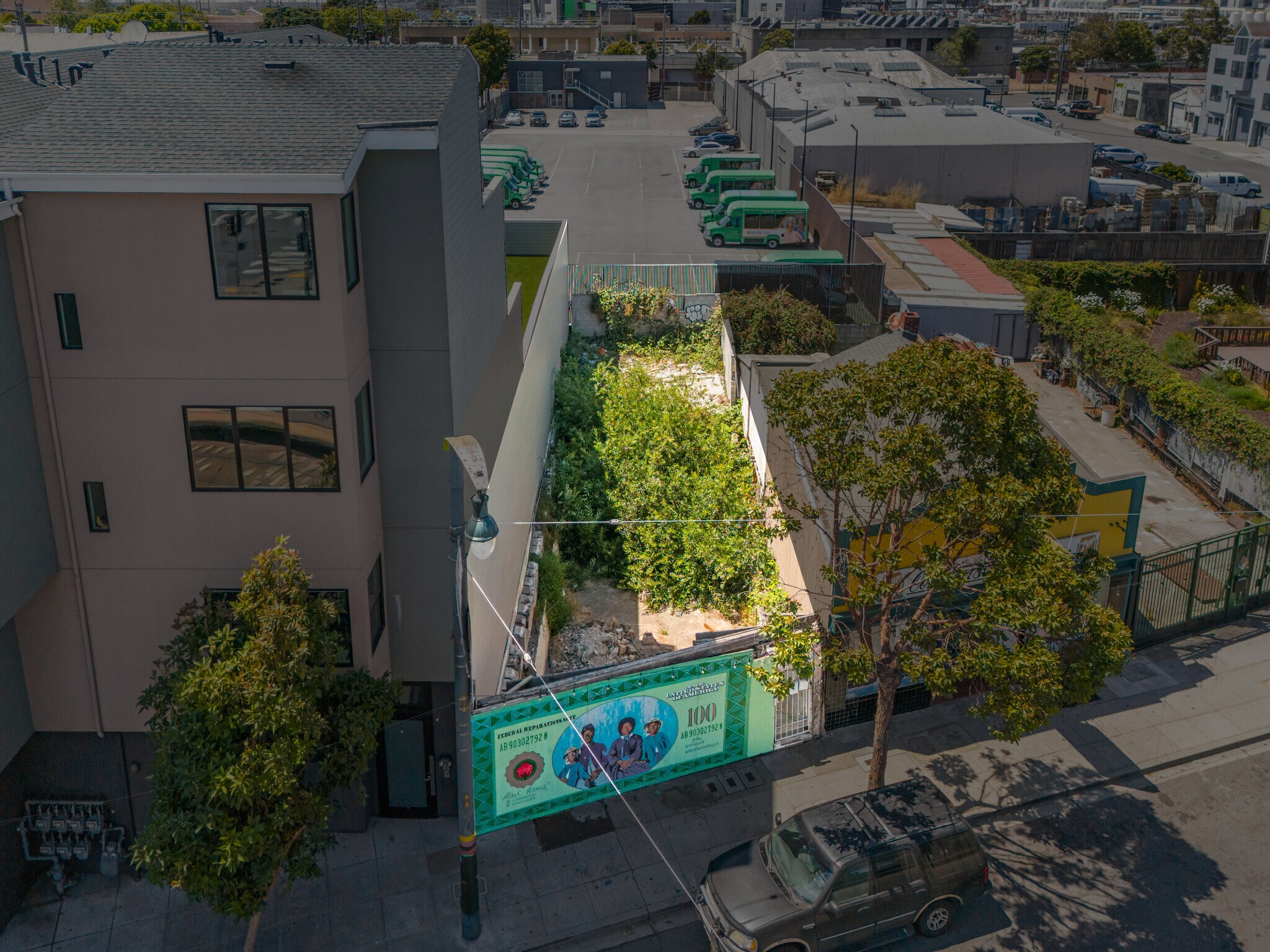 4128 3rd St, San Francisco, CA à vendre Photo principale– Image 1 sur 24