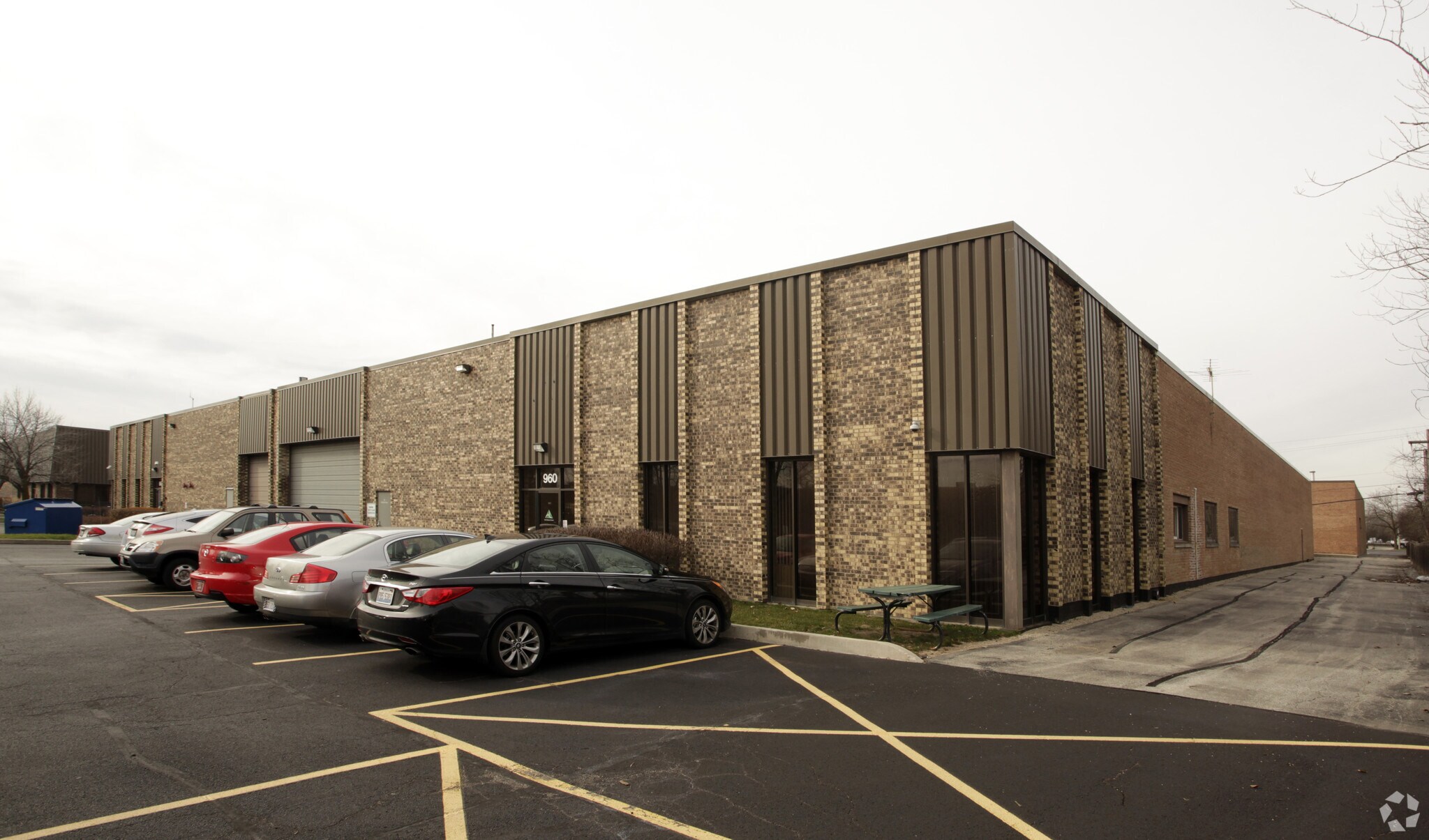 950-960 Lively Blvd, Wood Dale, IL à louer Photo principale– Image 1 sur 4