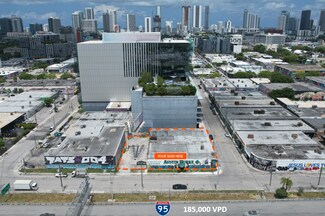 Plus de détails pour 2601 NW 6th Ave, Miami, FL - Local commercial à vendre