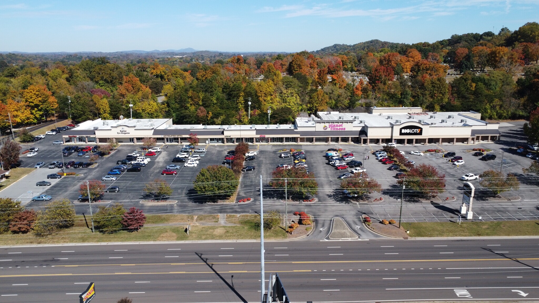 4500 Chapman Hwy, Knoxville, TN à louer Photo principale– Image 1 sur 13