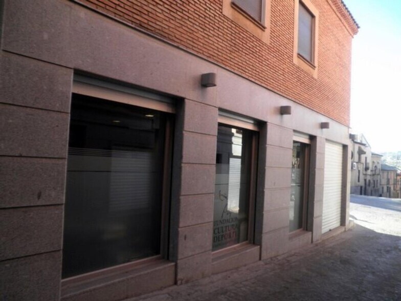 Bureaux/Local commercial dans Toledo, Toledo à louer - Photo de l’immeuble – Image 3 sur 3