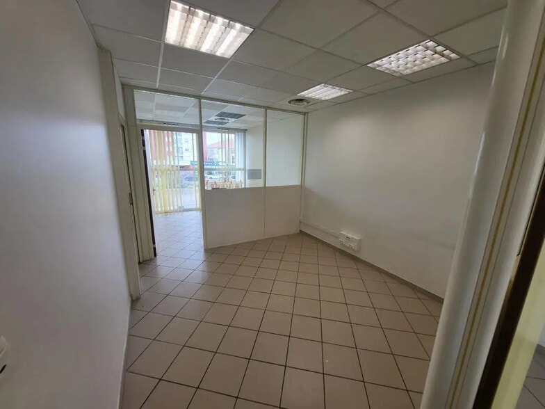 Bureau dans Montauban à louer - Photo de l’immeuble – Image 1 sur 1