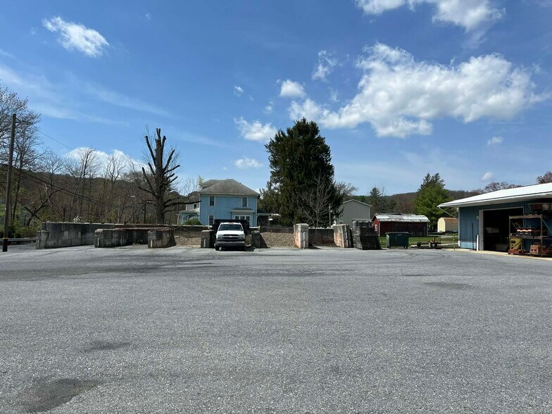200 Bridge St, Tremont, PA à vendre - Photo de l’immeuble – Image 3 sur 9