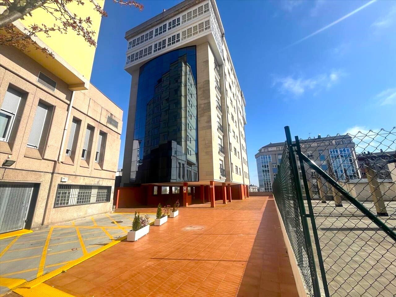 Immeuble residentiel dans Lugo, Lugo à vendre Photo de l’immeuble– Image 1 sur 2