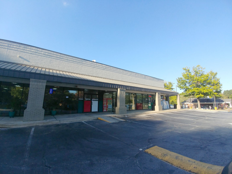 3585 Peachtree Industrial Blvd, Duluth, GA à louer - Photo de l’immeuble – Image 3 sur 12