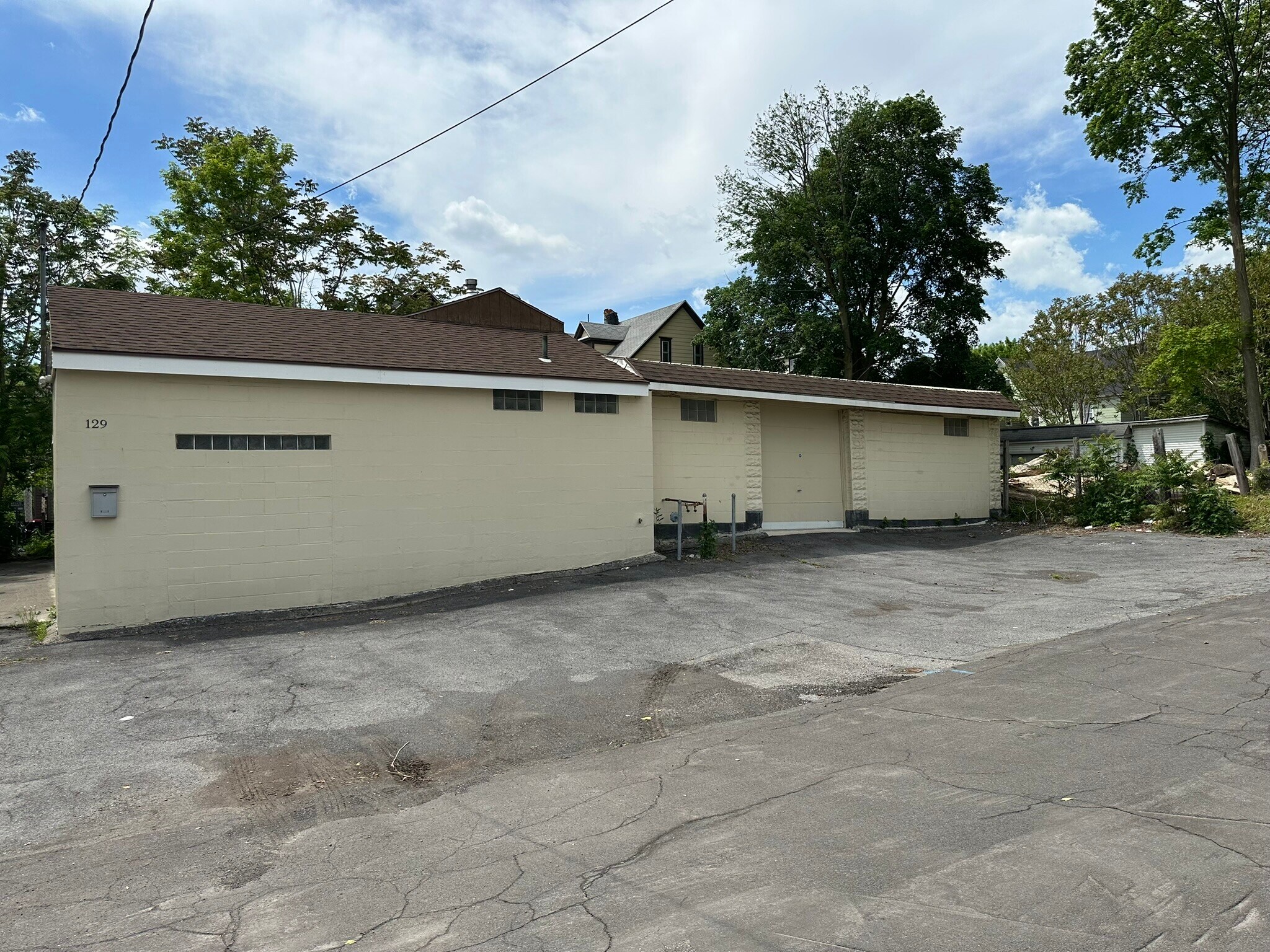 129 Fairview Ave, Syracuse, NY à vendre Photo de l’immeuble– Image 1 sur 17
