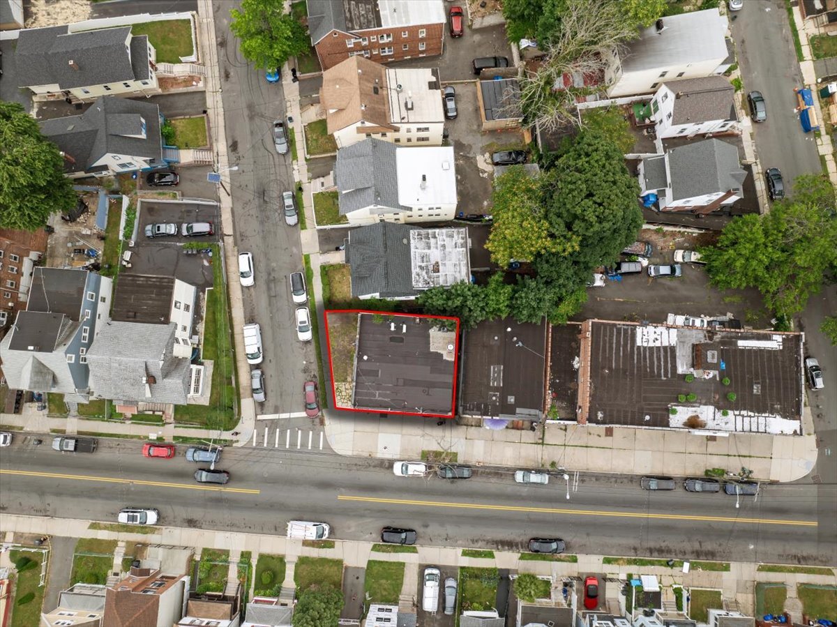 347 Sanford Ave, Newark, NJ à vendre Photo principale– Image 1 sur 17