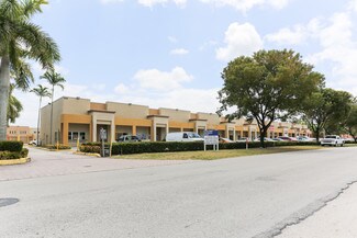 Plus de détails pour 8051 W 24th Ave, Hialeah, FL - Industriel/Logistique à louer