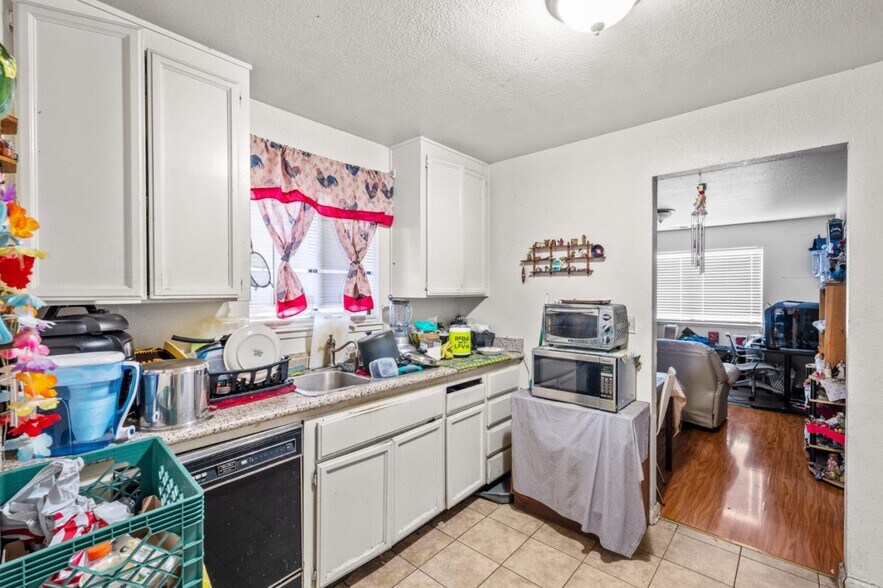 33454 7th St, Union City, CA à vendre - Photo intérieure – Image 3 sur 9