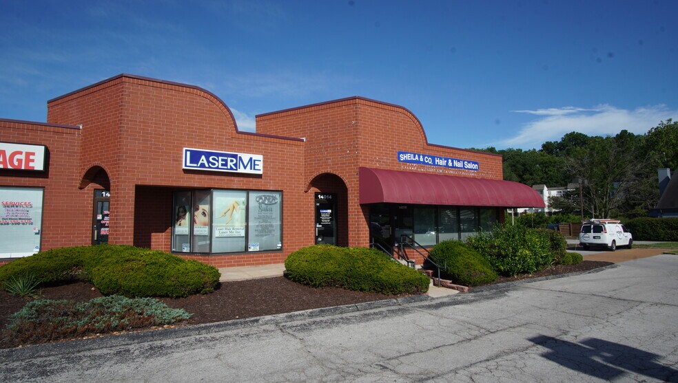 14004-14016 Manchester Rd, Ballwin, MO à louer - Photo de l’immeuble – Image 2 sur 7