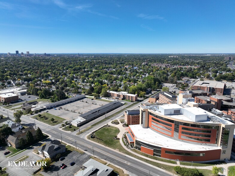 1299 Portland Ave, Rochester, NY à vendre - Photo de l’immeuble – Image 2 sur 7