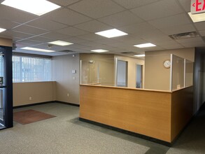 397 E Central St, Franklin, MA à louer Photo intérieure– Image 1 sur 7